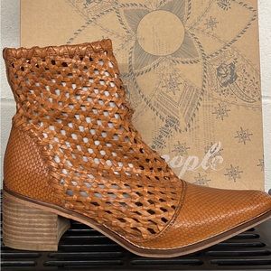 Natural Brown Free People In The Loop Woven Ankle Boot in Tan with box rope heel